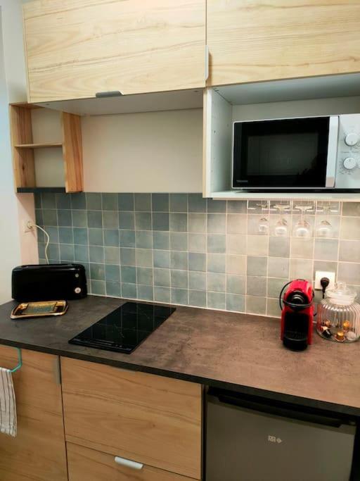 Appartement Les Abbesses Paris Ngoại thất bức ảnh